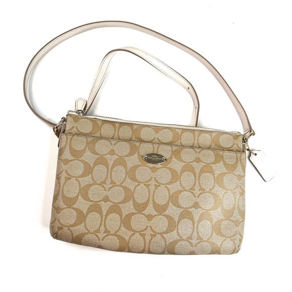 Coach | Signature Tan Cream Crossbody - Picture 1 of 7